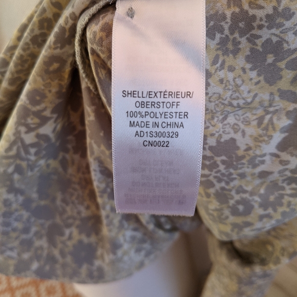 Adrianna Papell top, size Large yellow, white and - Picture 7 of 10